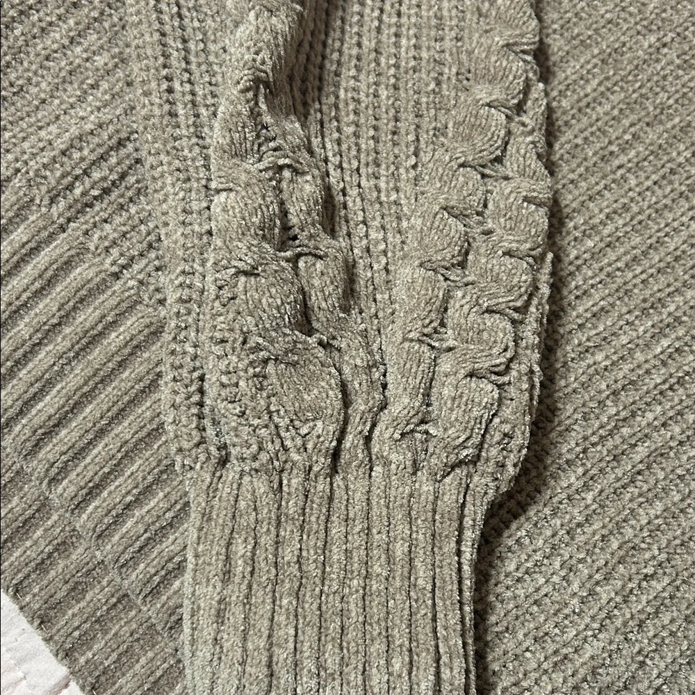 Pink Rose Brown Cable Knit Sweater - Picture 2 of 2